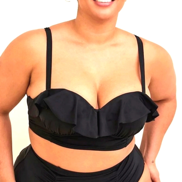 ❤️NWT VINTAGE TORRID UNDERWIRE SWIM TOP RUFFLE BLACK - PLUS SIZE - Picture 3 of 11